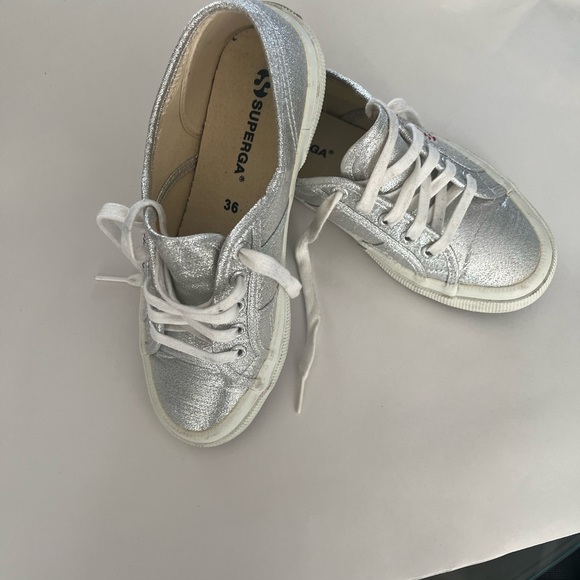 Superga Silver running shoes; Lightly worn - Picture 3 of 4